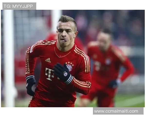 足球明星纯黑人形象展现运动之美与力量的完美结合